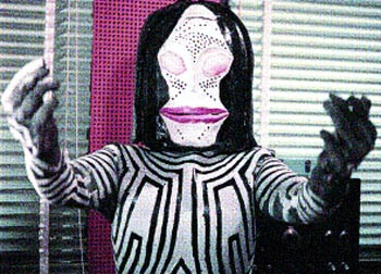 ポップ・アートやキュビズムなどの影響を感じさせる宇宙人ダダ(C)1966 円谷プロ
