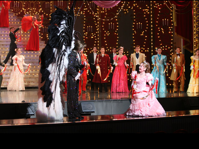 �ԑg�u�t�@���g���vSTAGE GRAPH�ւ悤����