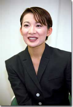 ��������